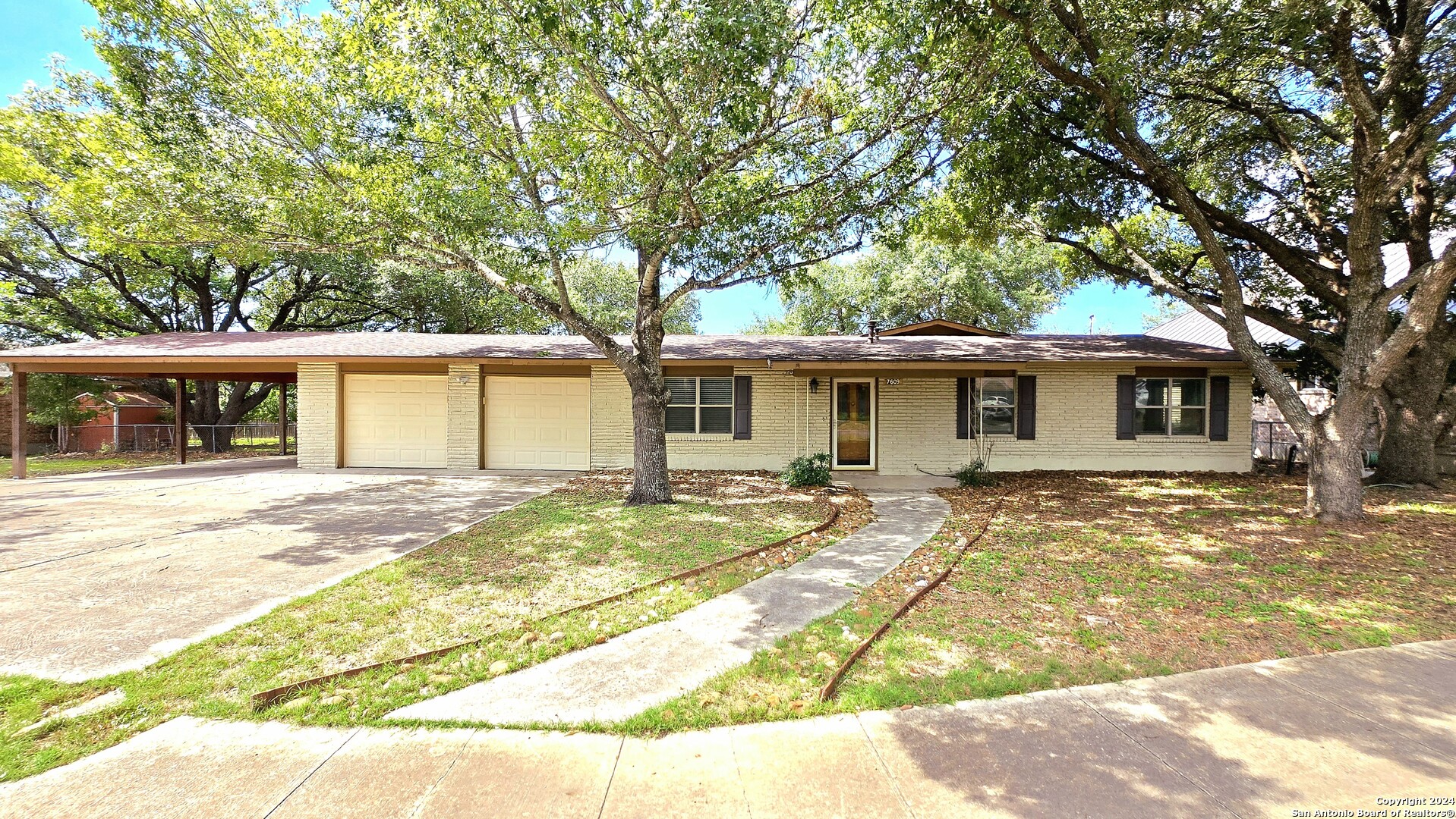 7609 Linkside Street San Antonio TX 78240