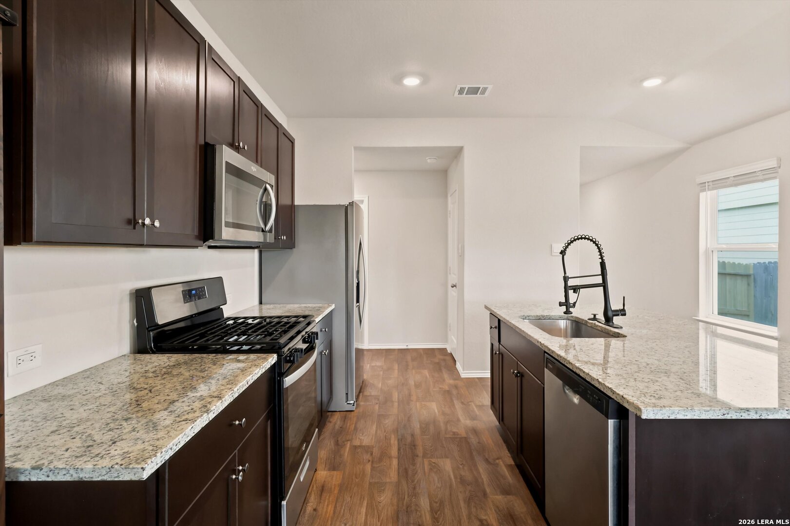 4063 Gossan Springs San Antonio TX 78253