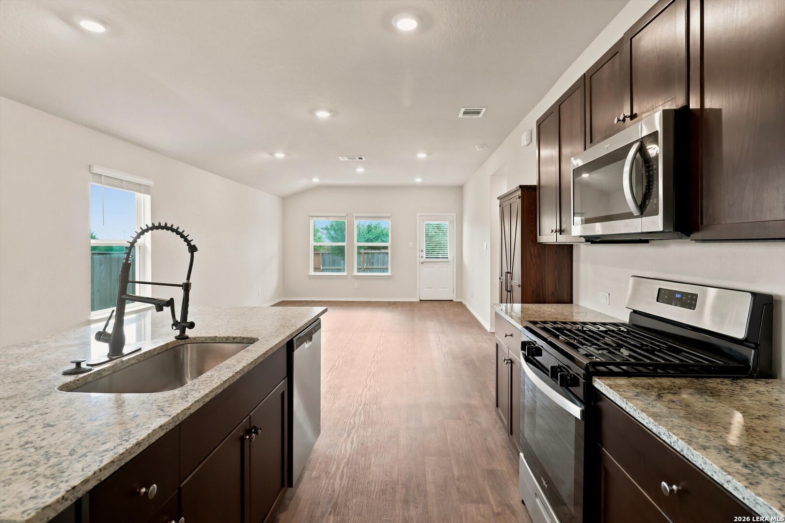 4063 Gossan Springs San Antonio TX 78253