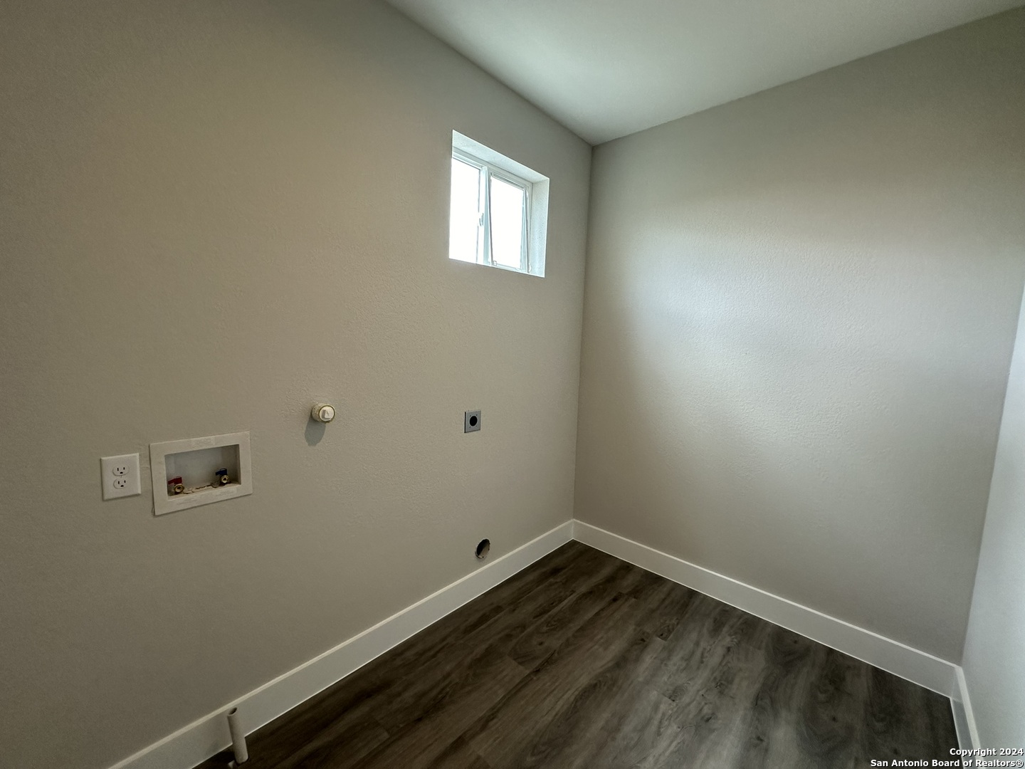 1618 W Lawndale Drive San Antonio TX 78209