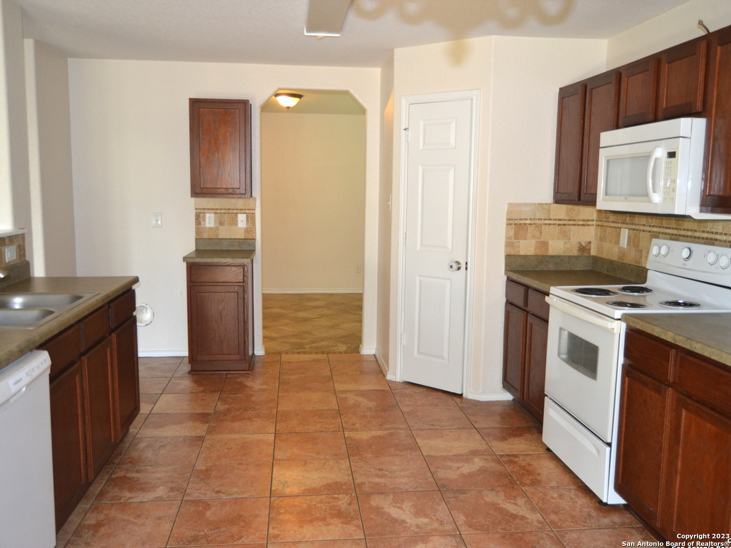 146 Palma Noce San Antonio TX 78253