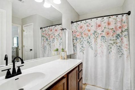 2247 Red Rock Crossing San Antonio TX 78245