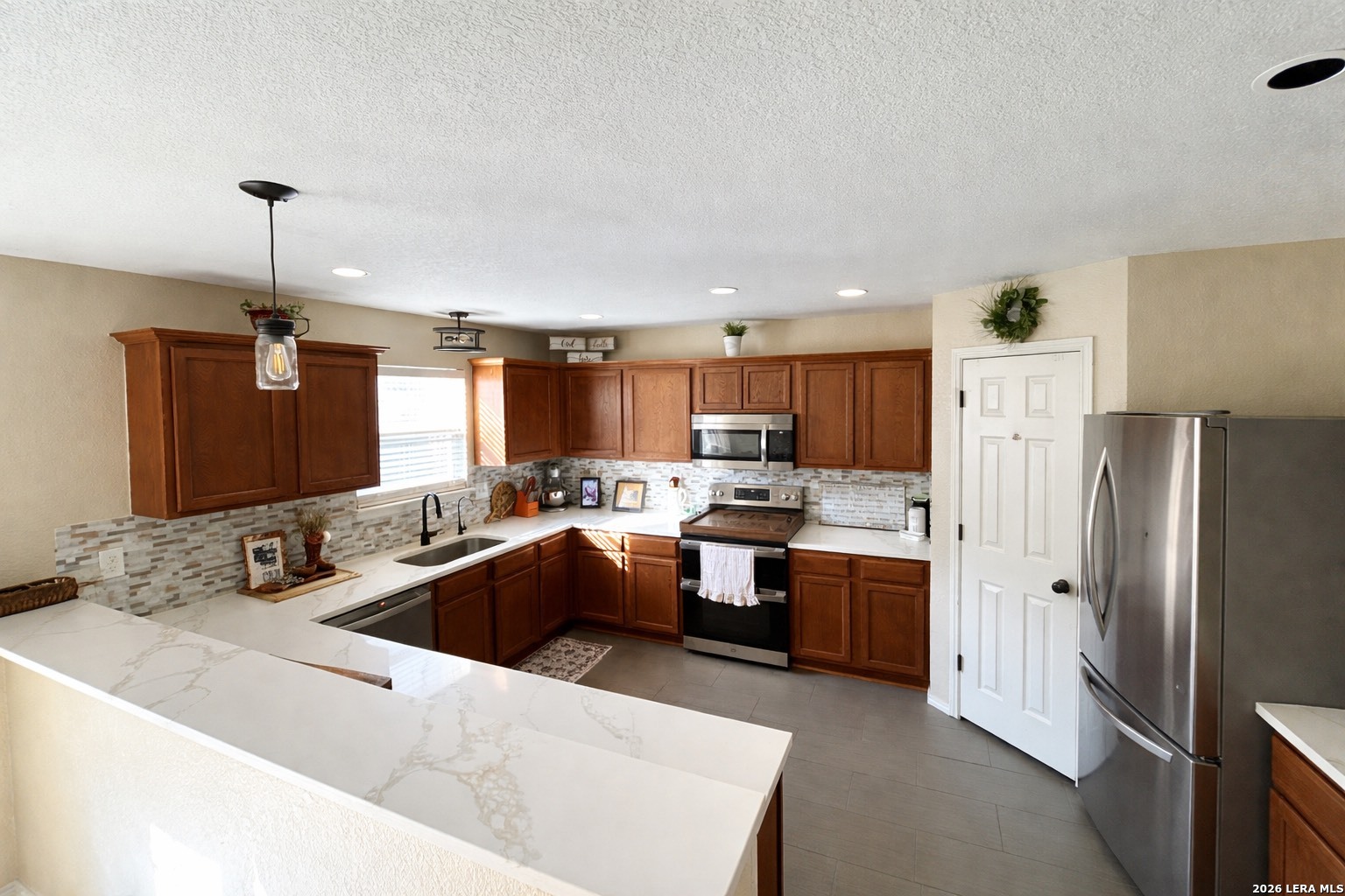 2247 Red Rock Crossing San Antonio TX 78245