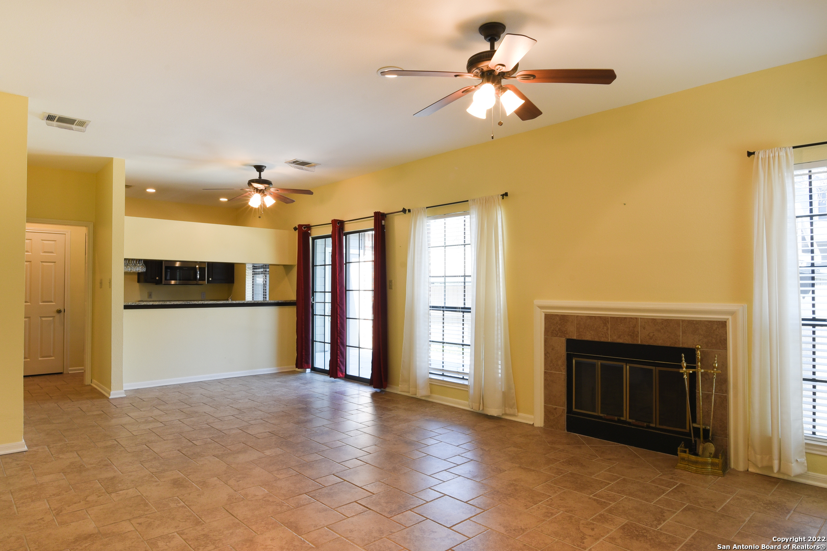 9 Chapel Hill Circle San Antonio TX 78240