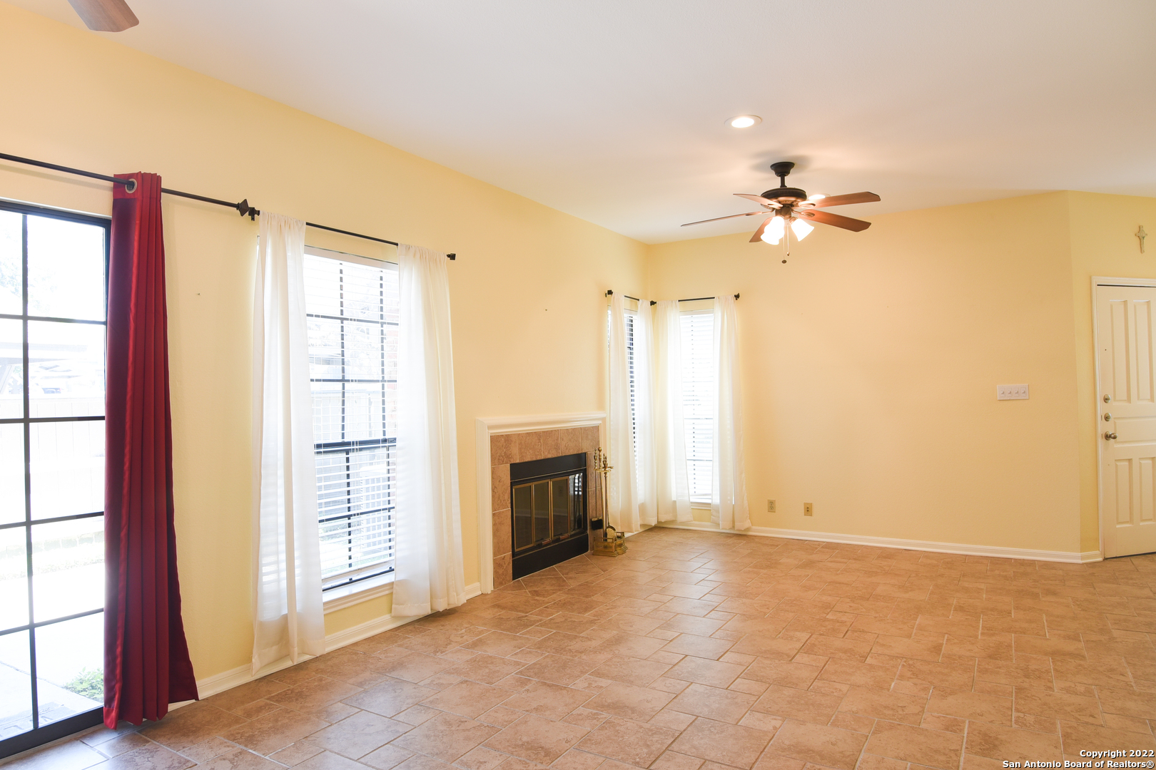 9 Chapel Hill Circle San Antonio TX 78240