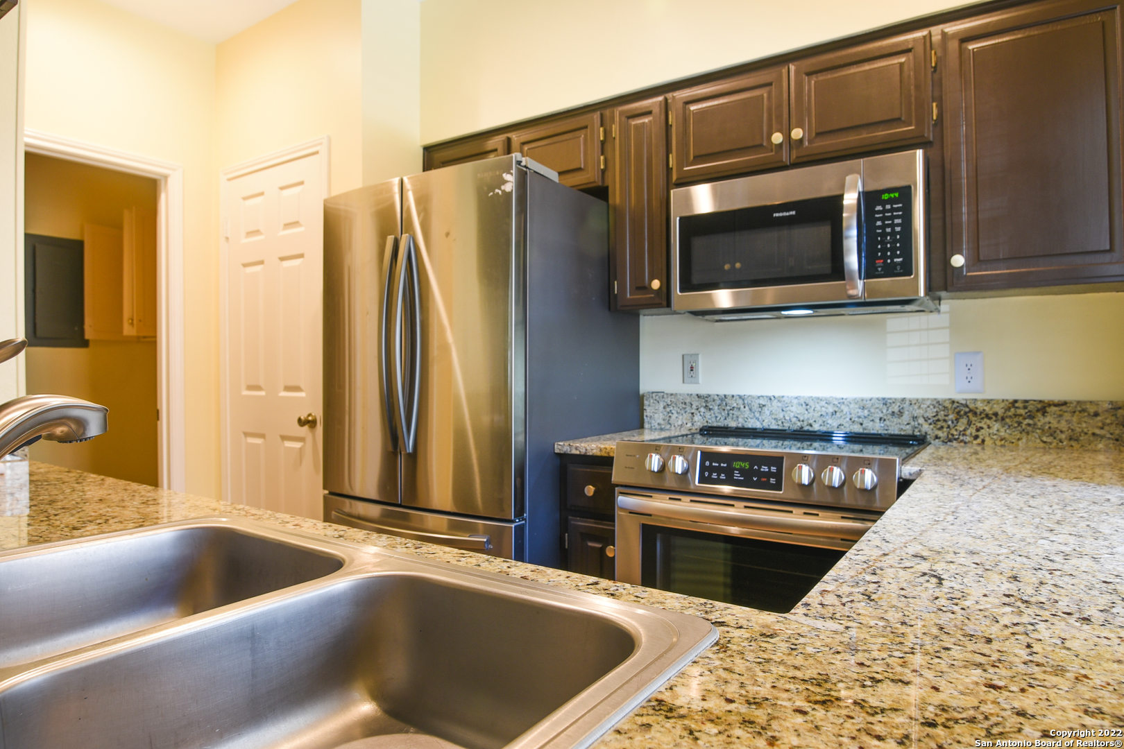 9 Chapel Hill Circle San Antonio TX 78240