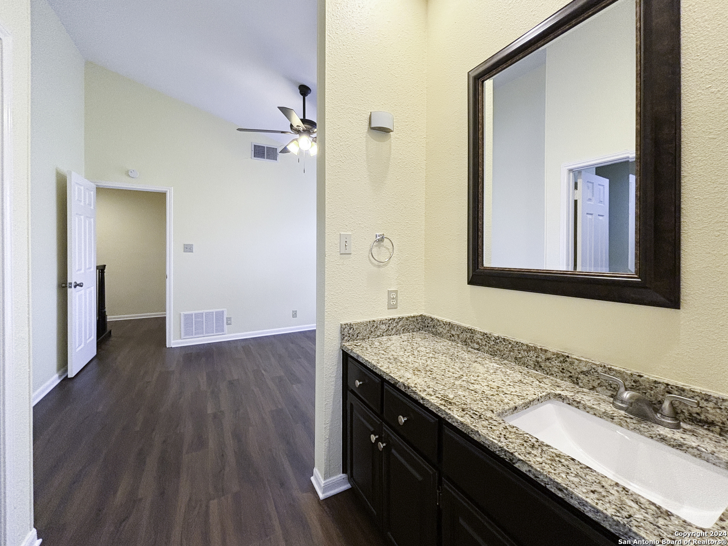 9 Chapel Hill Circle San Antonio TX 78240