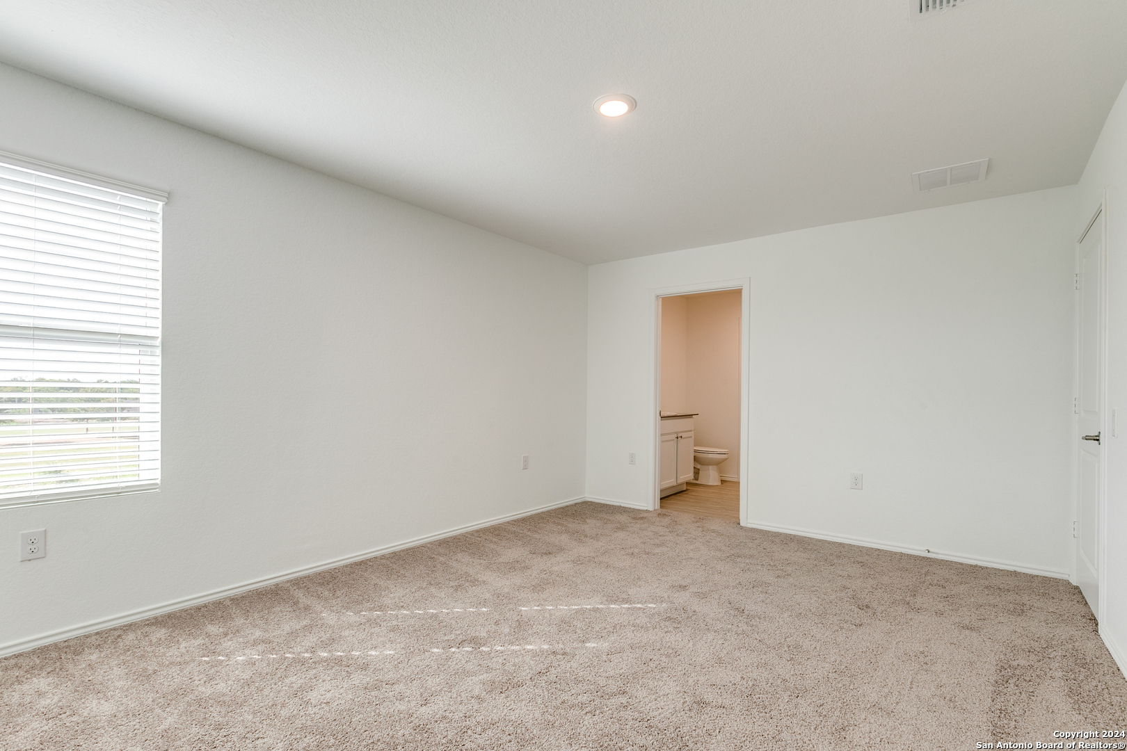 13206 Dutra San Antonio TX 78221