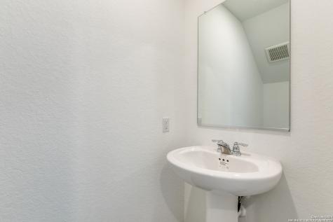 13206 Dutra San Antonio TX 78221