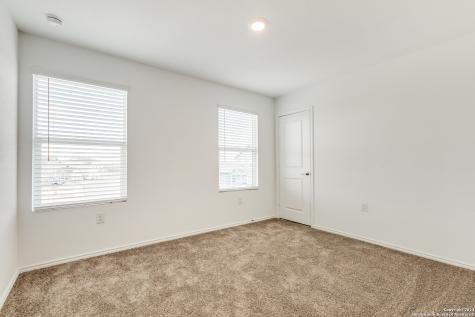 13206 Dutra San Antonio TX 78221