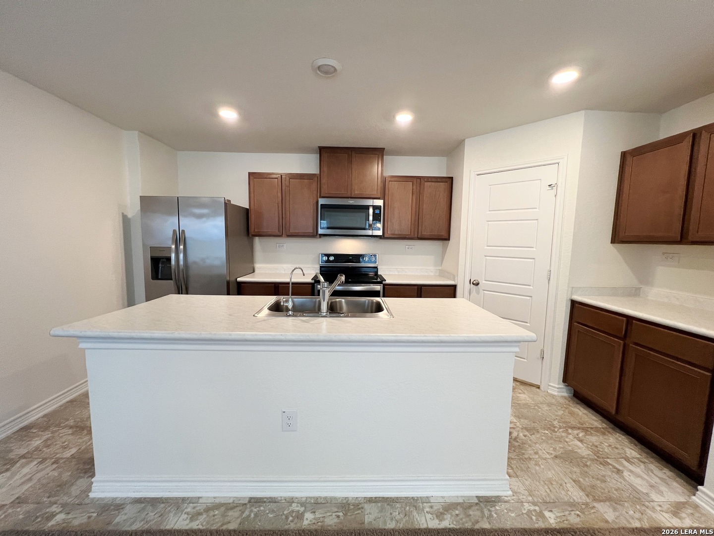 2414 Indian Forest San Antonio TX 78244