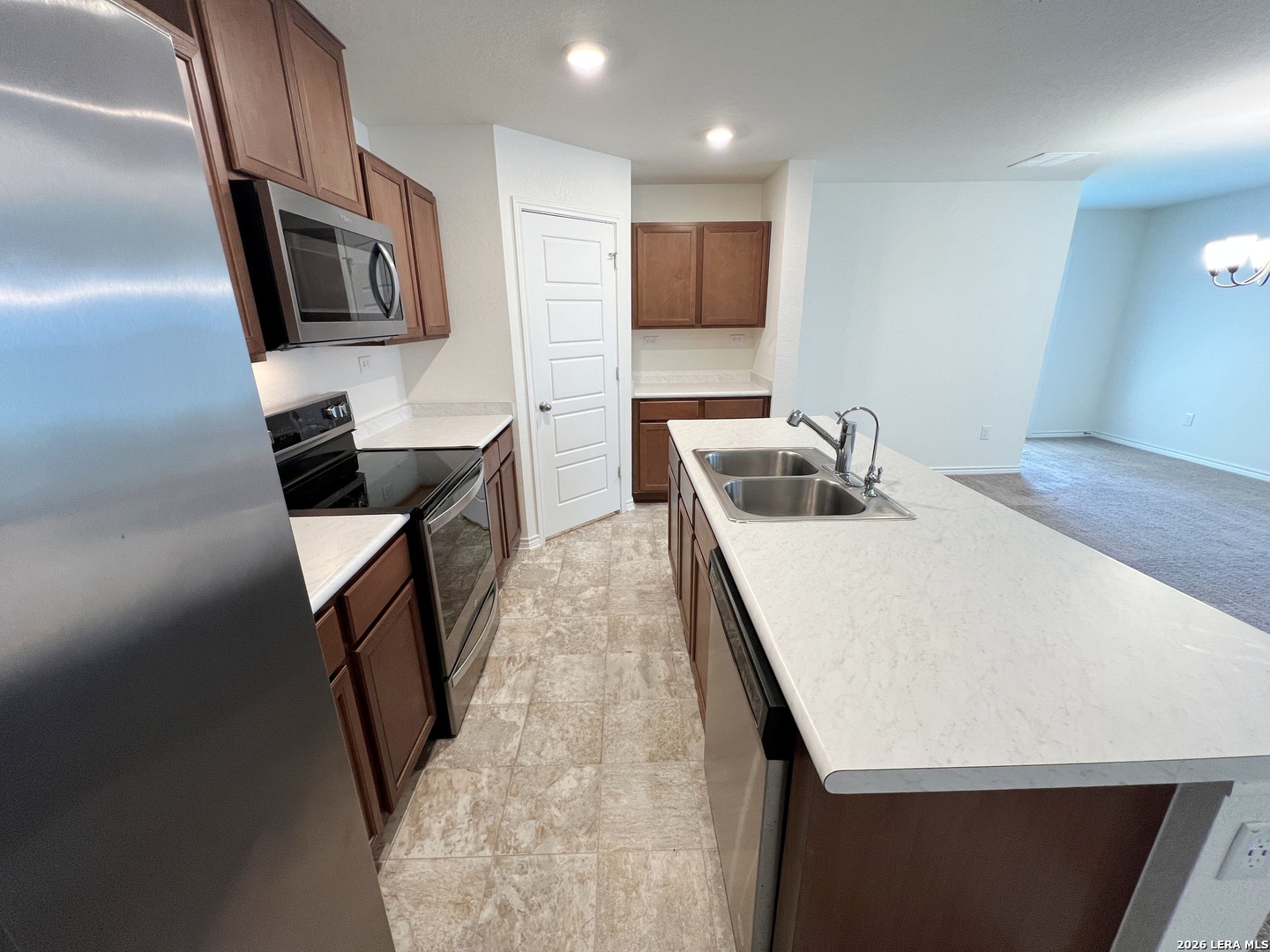 2414 Indian Forest San Antonio TX 78244