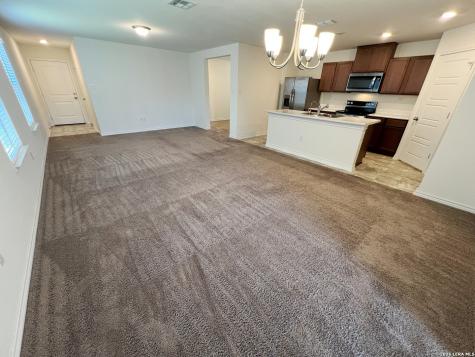 2414 Indian Forest San Antonio TX 78244