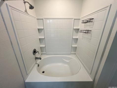 2414 Indian Forest San Antonio TX 78244