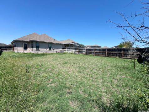 2414 Indian Forest San Antonio TX 78244