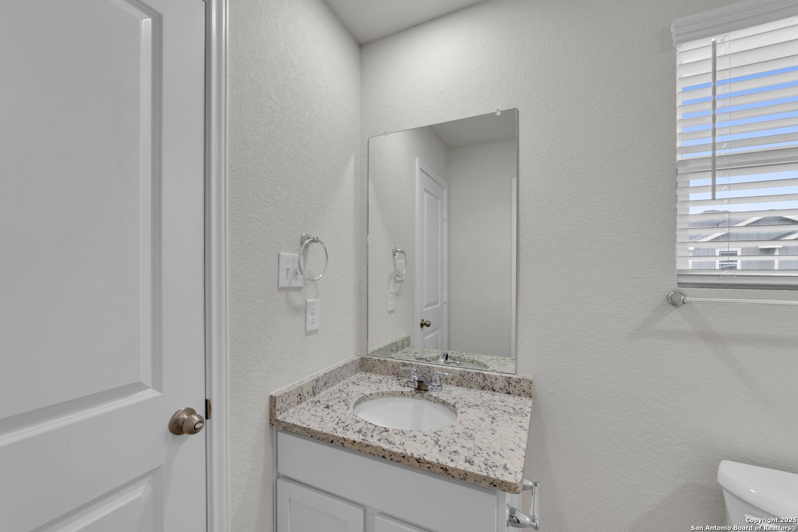 6734 Summer Fest Drive San Antonio TX 78244