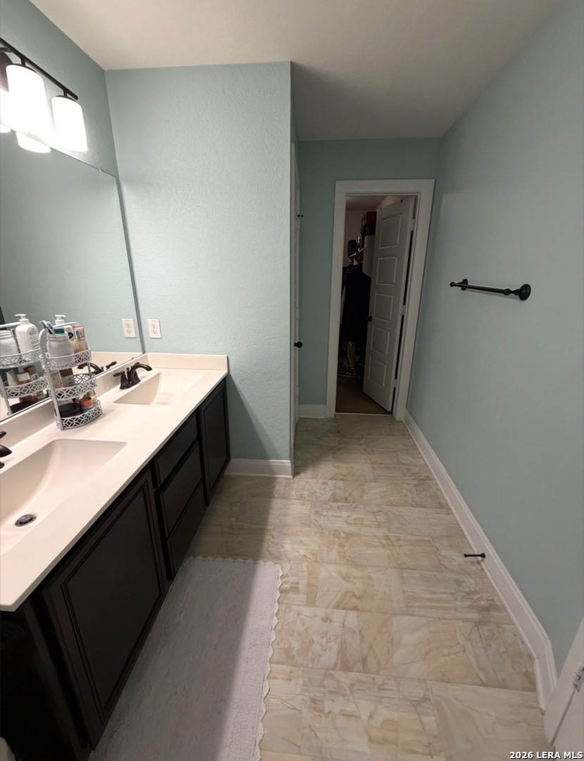 2635 Green Leaf San Antonio TX 78244