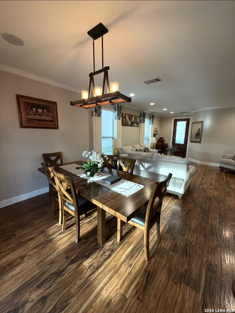 2635 Green Leaf San Antonio TX 78244