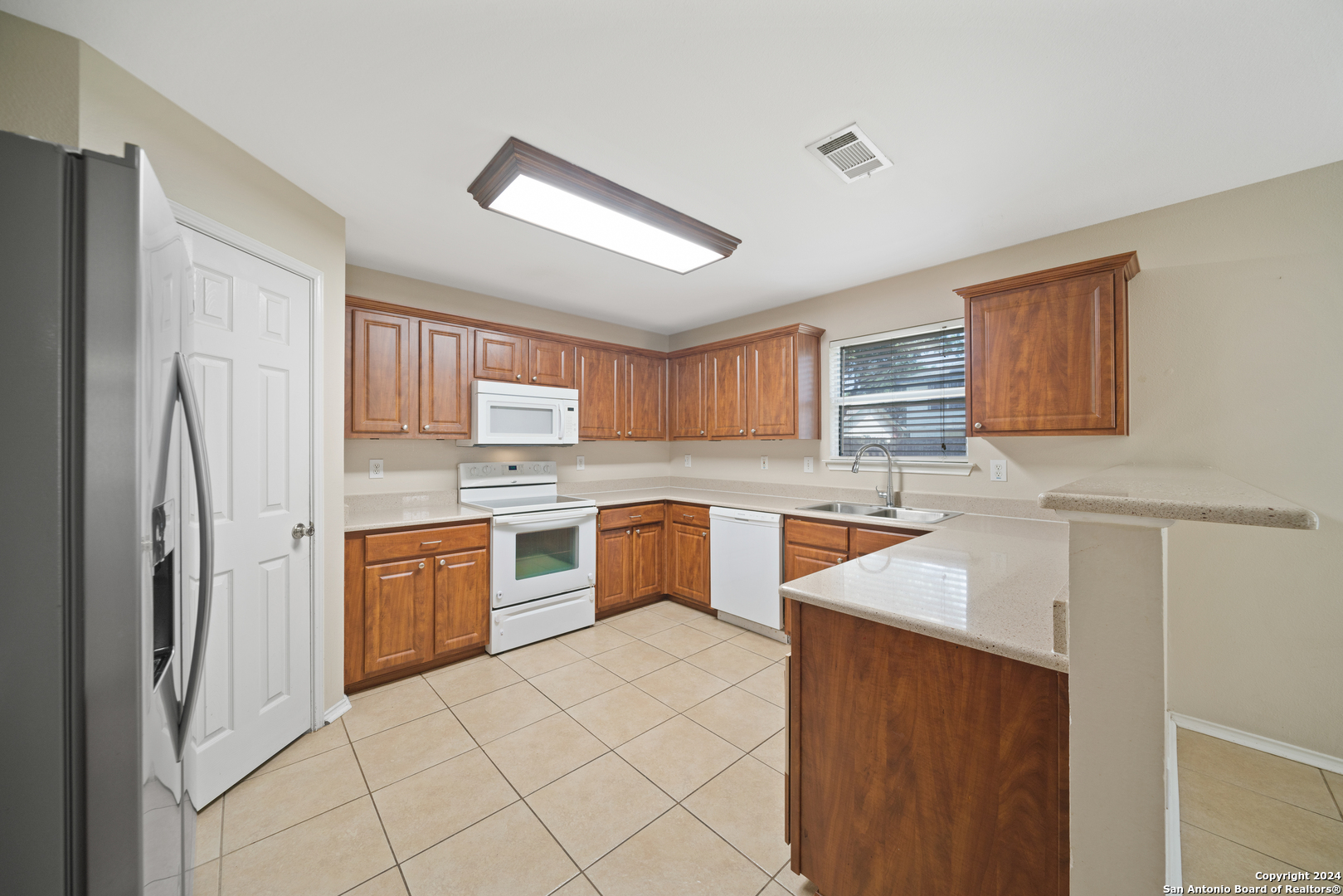 8926 Valhalla Selma TX 78154
