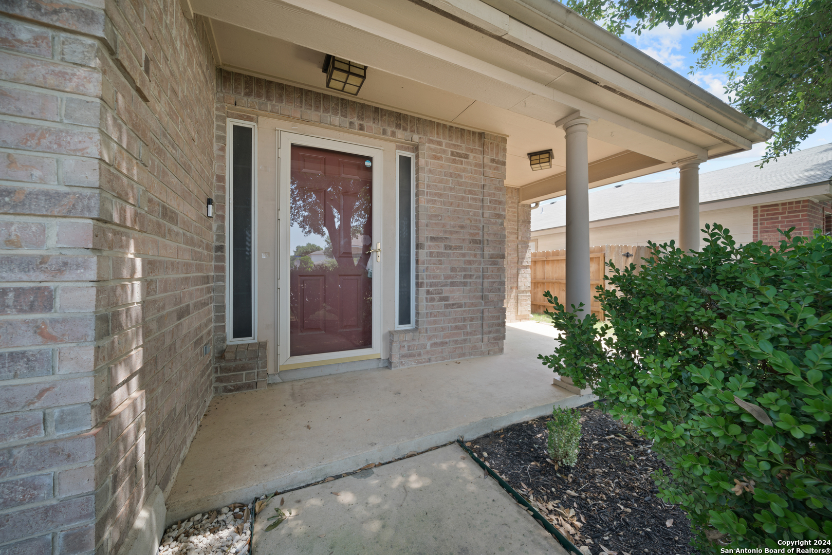 8926 Valhalla Selma TX 78154