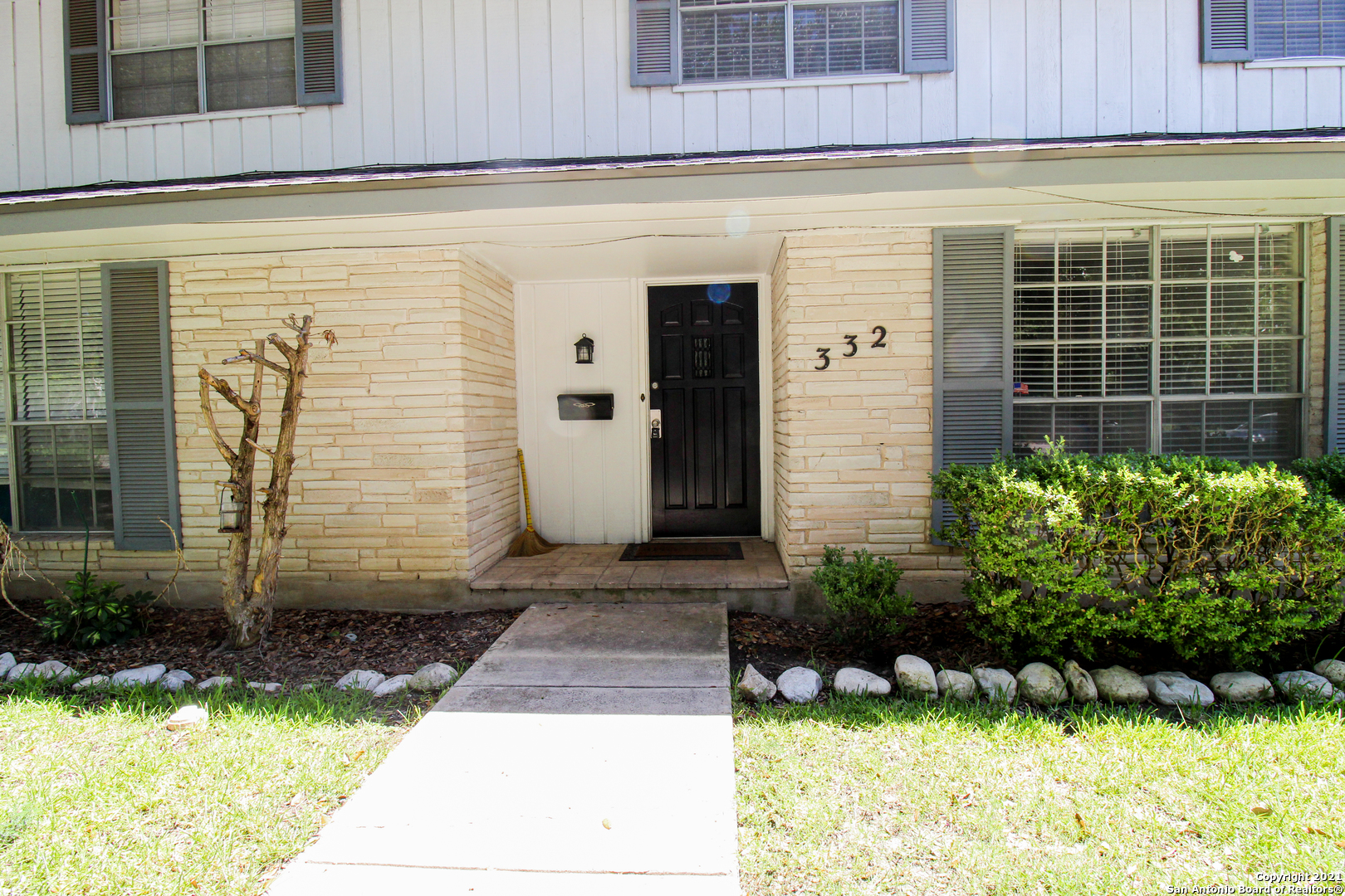 332 E Terra Alta Drive San Antonio TX 78209