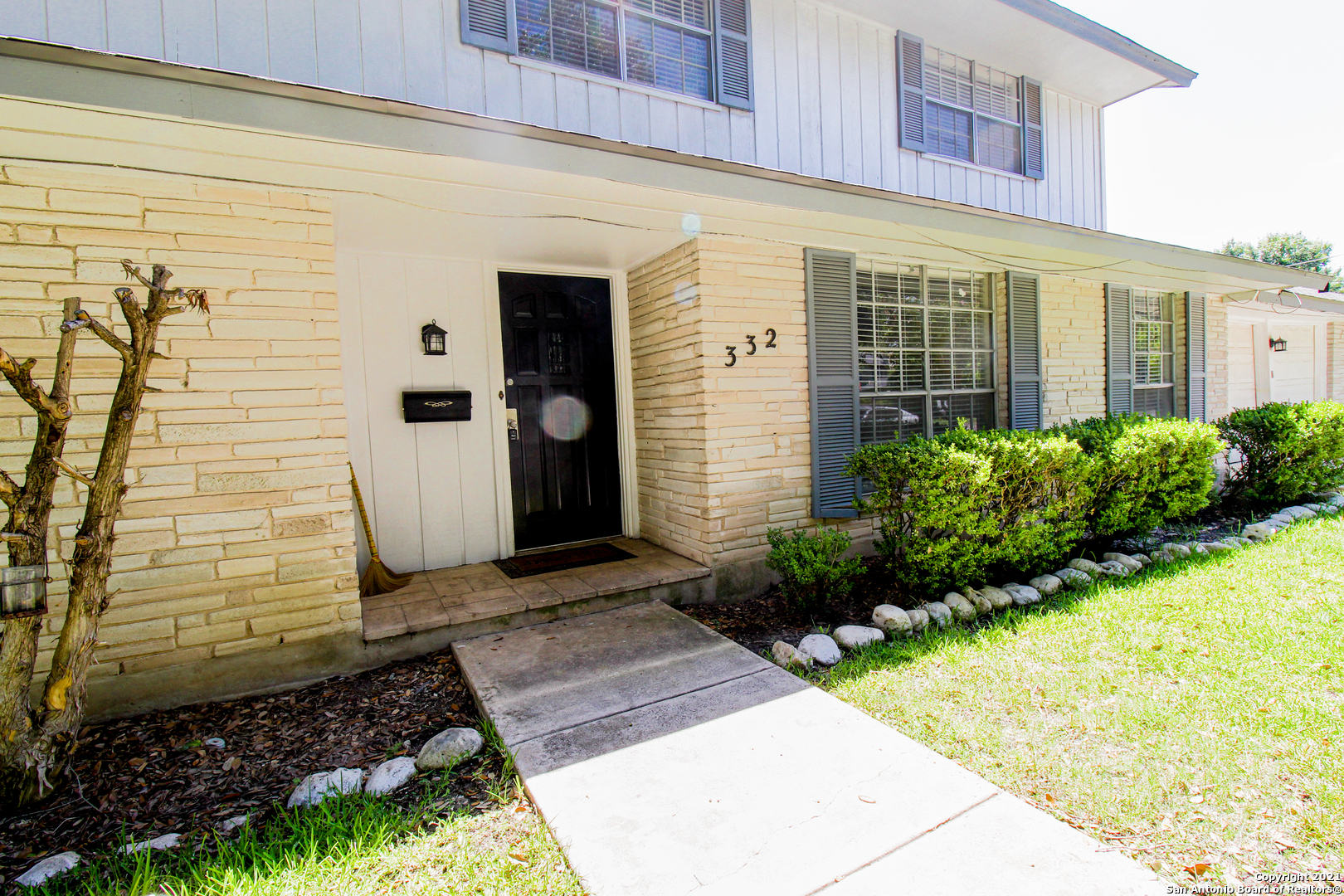 332 E Terra Alta Drive San Antonio TX 78209