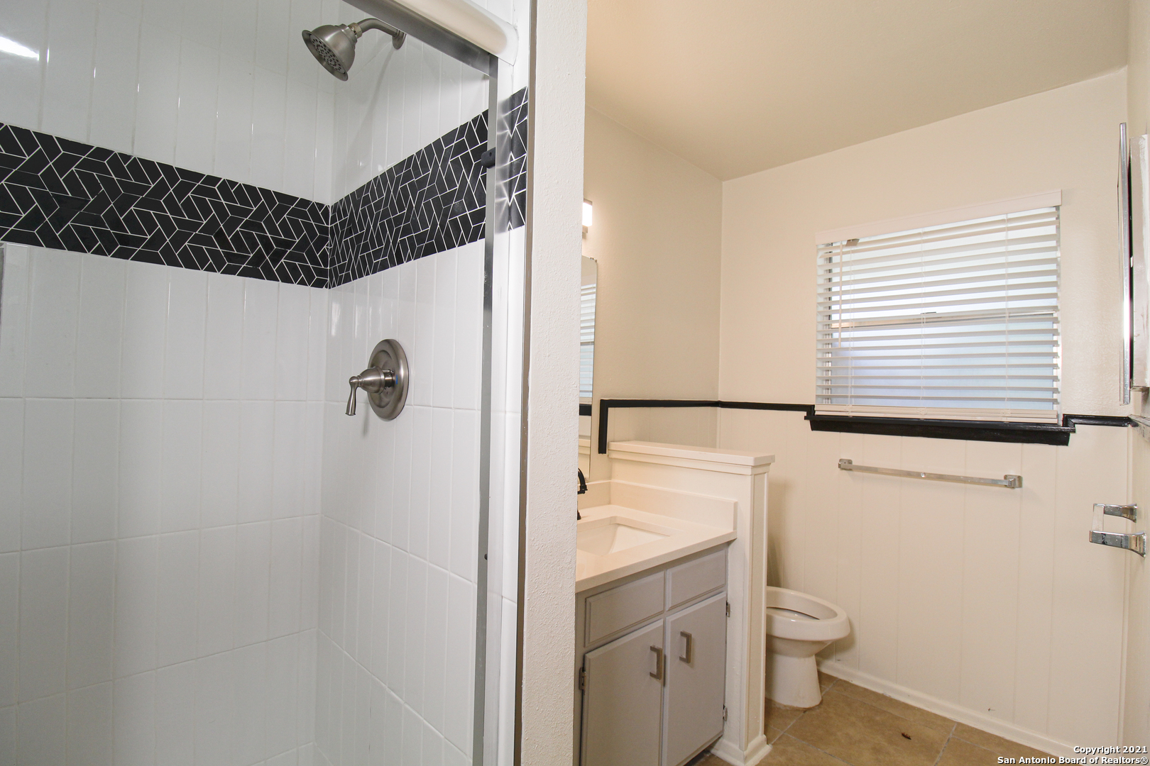 332 E Terra Alta Drive San Antonio TX 78209