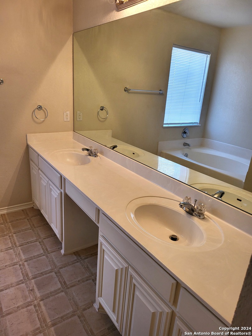 519 Point San Antonio TX 78253