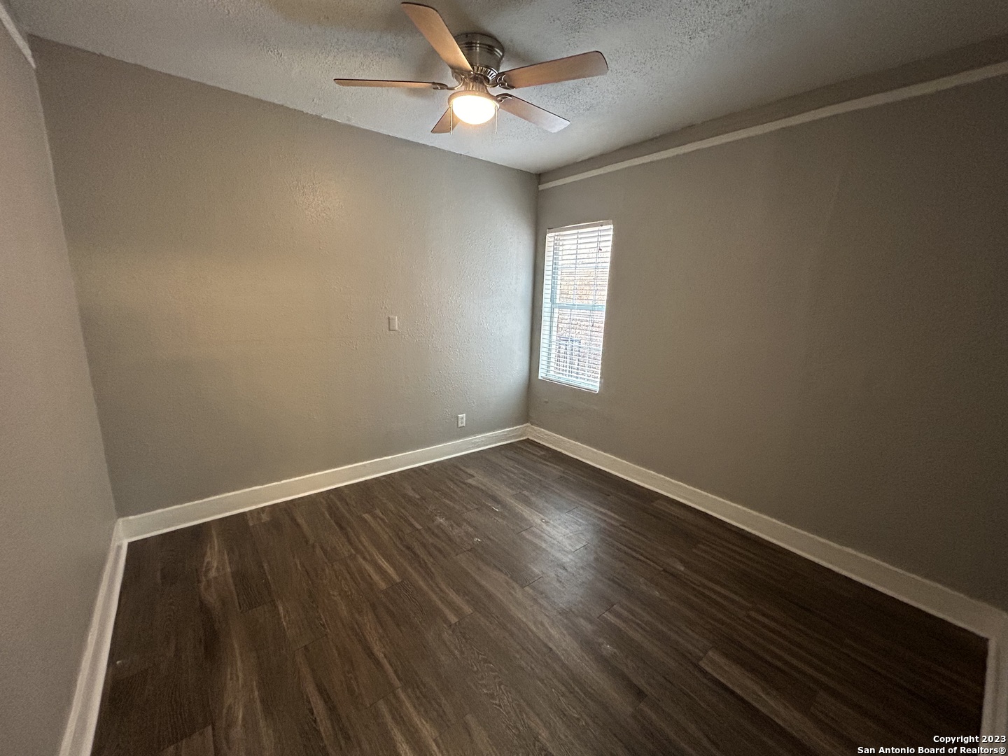 1409 W Woodlawn Avenue San Antonio TX 78201