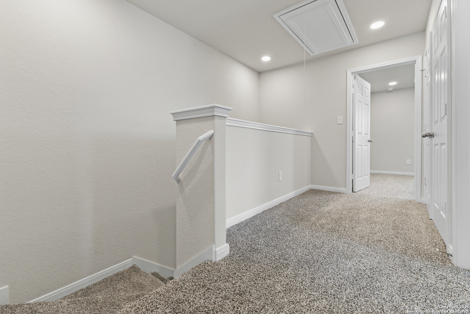 219 Bonnie Bend San Antonio TX 78253