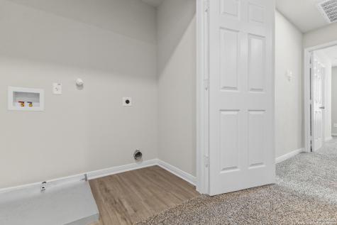 219 Bonnie Bend San Antonio TX 78253