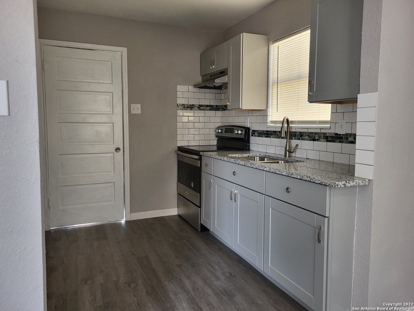 703 Milvid Avenue San Antonio TX 78211