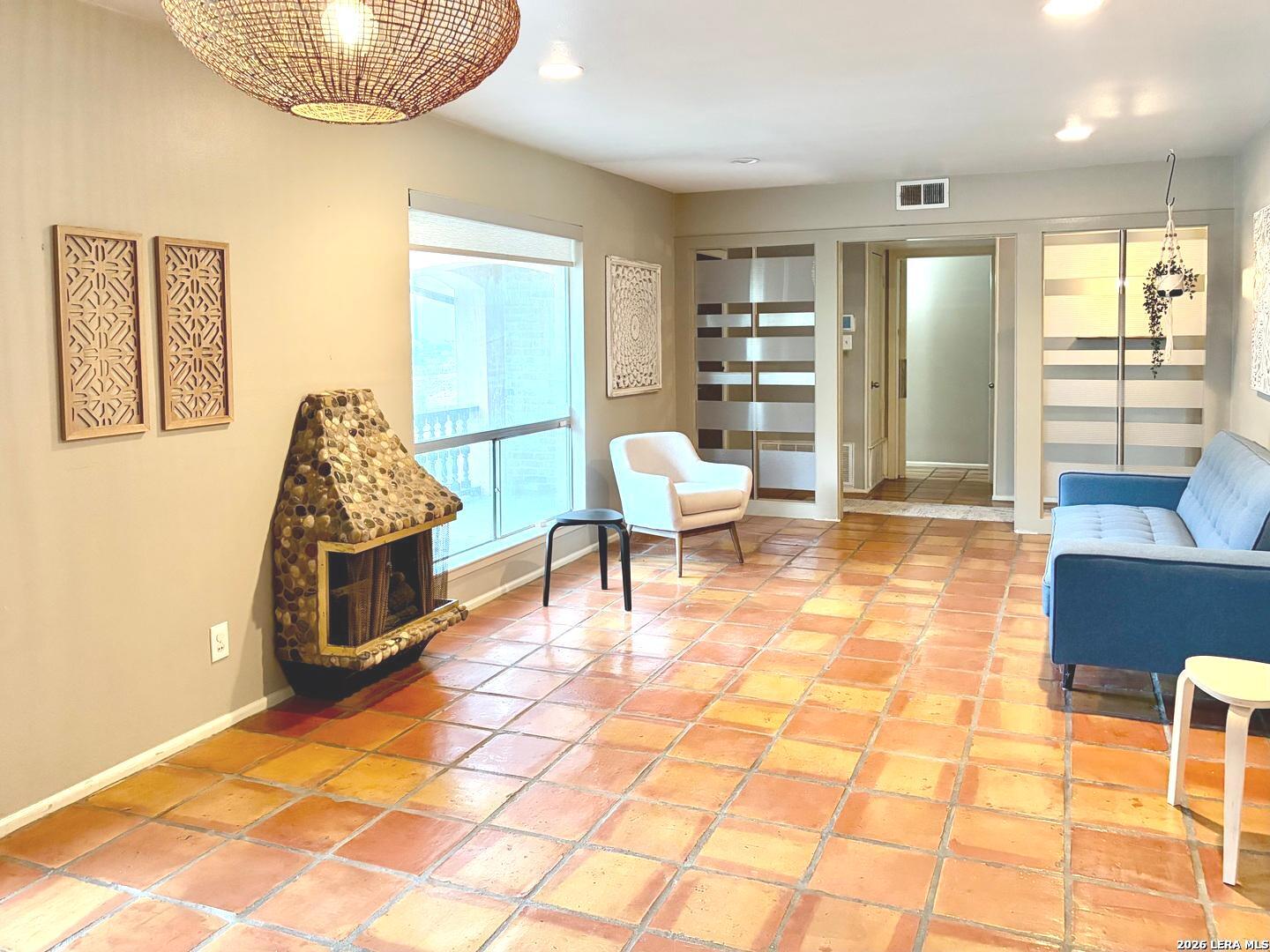 8915 Datapoint Drive San Antonio TX 78229