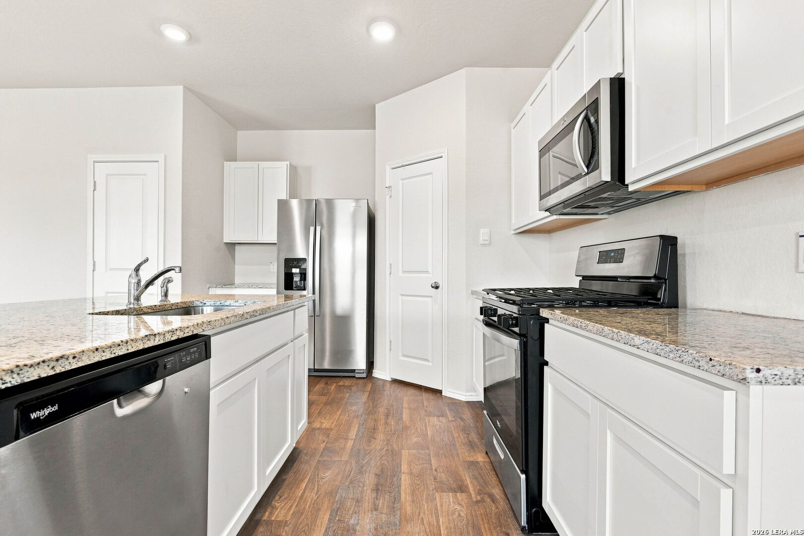 172 Little Owl San Antonio TX 78253
