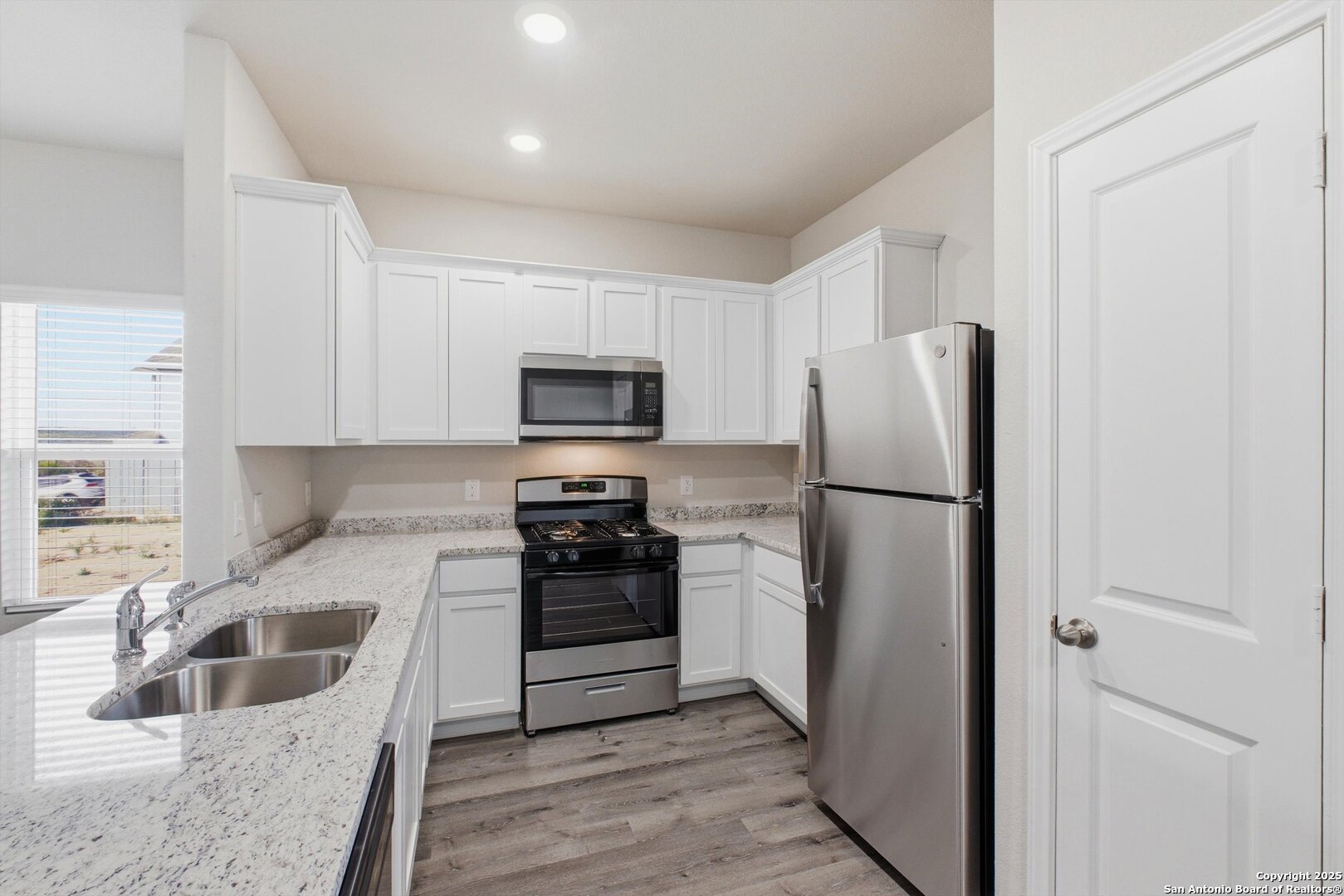 522 Abigail San Antonio TX 78253
