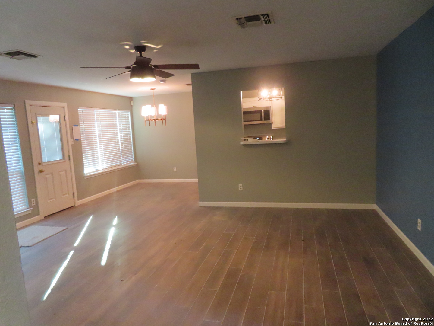 9450 Cliff Way Street San Antonio TX 78250