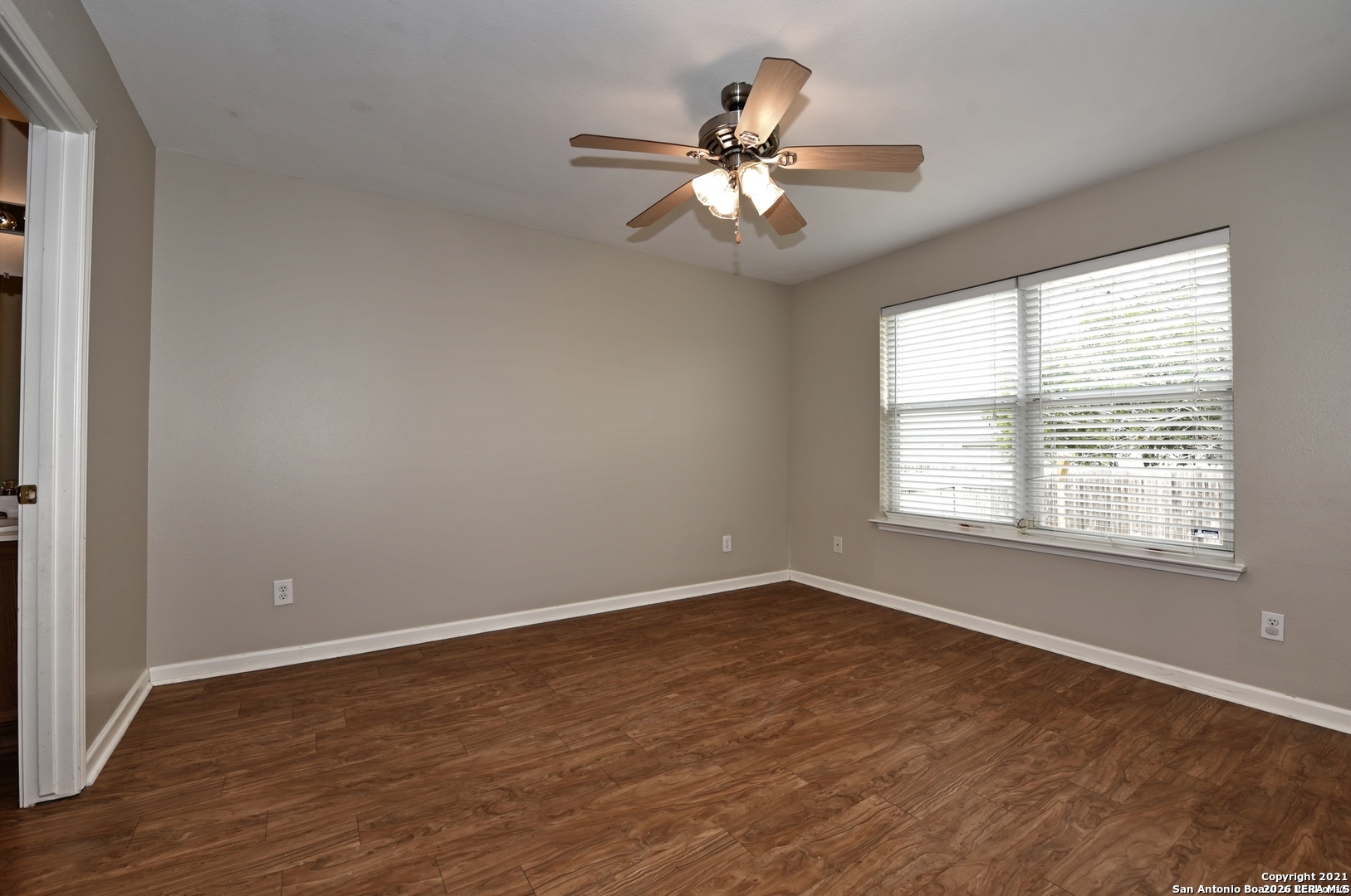10727 N Shaenridge San Antonio TX 78254