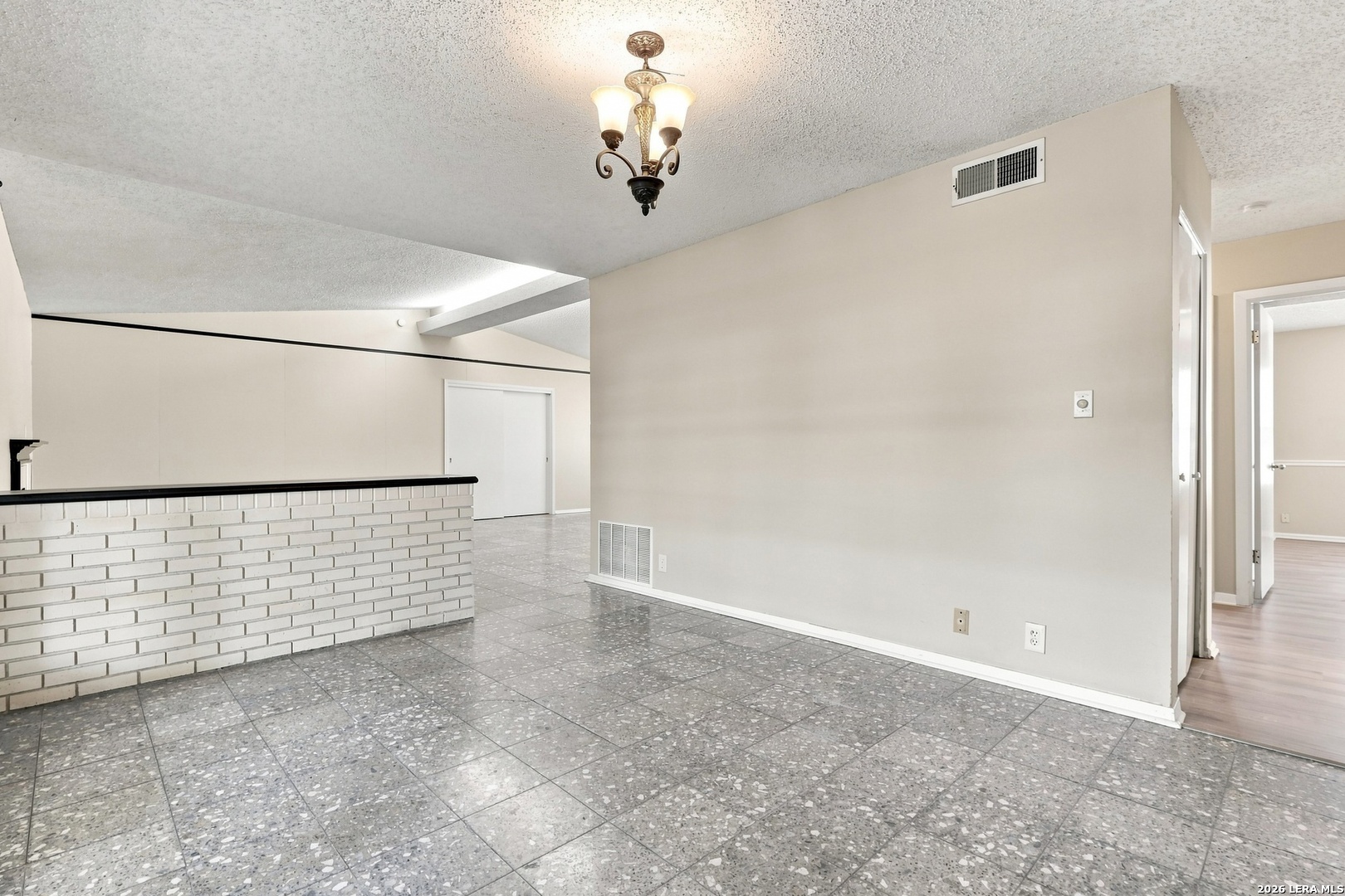 801 Oblate Drive San Antonio TX 78216