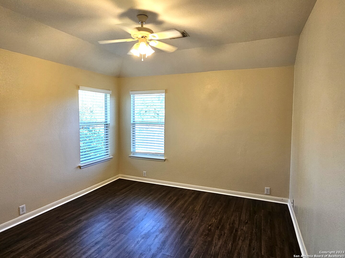 1507 Lookout Point San Antonio TX 78260