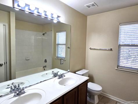 1507 Lookout Point San Antonio TX 78260