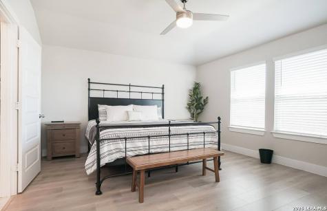 5536 Jewel Curve San Antonio TX 78266