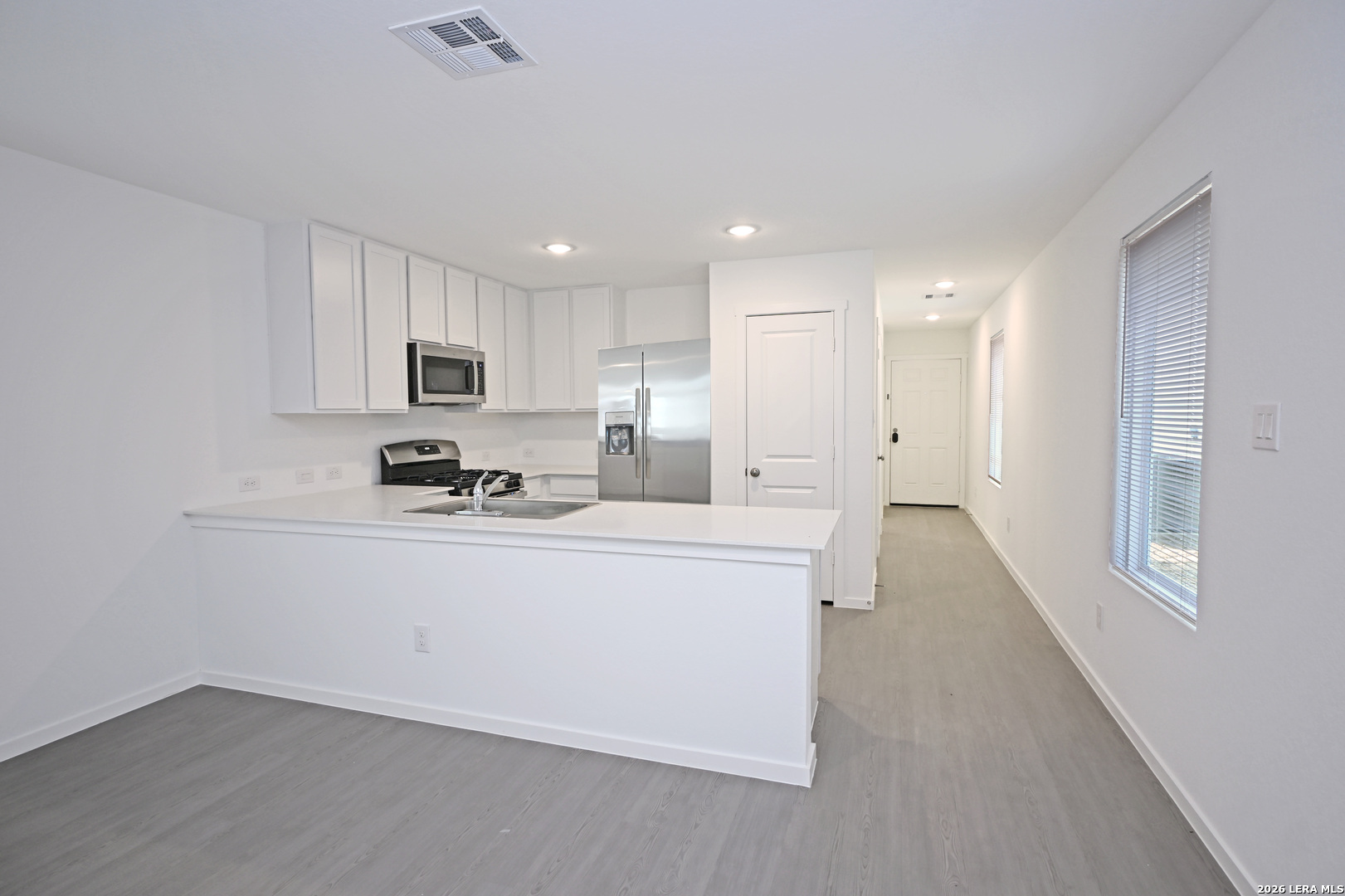 4925 Winecup Cove Converse TX 78109
