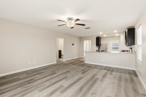 15027 Harbor Landing San Antonio TX 78073