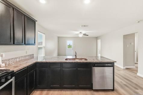 15027 Harbor Landing San Antonio TX 78073