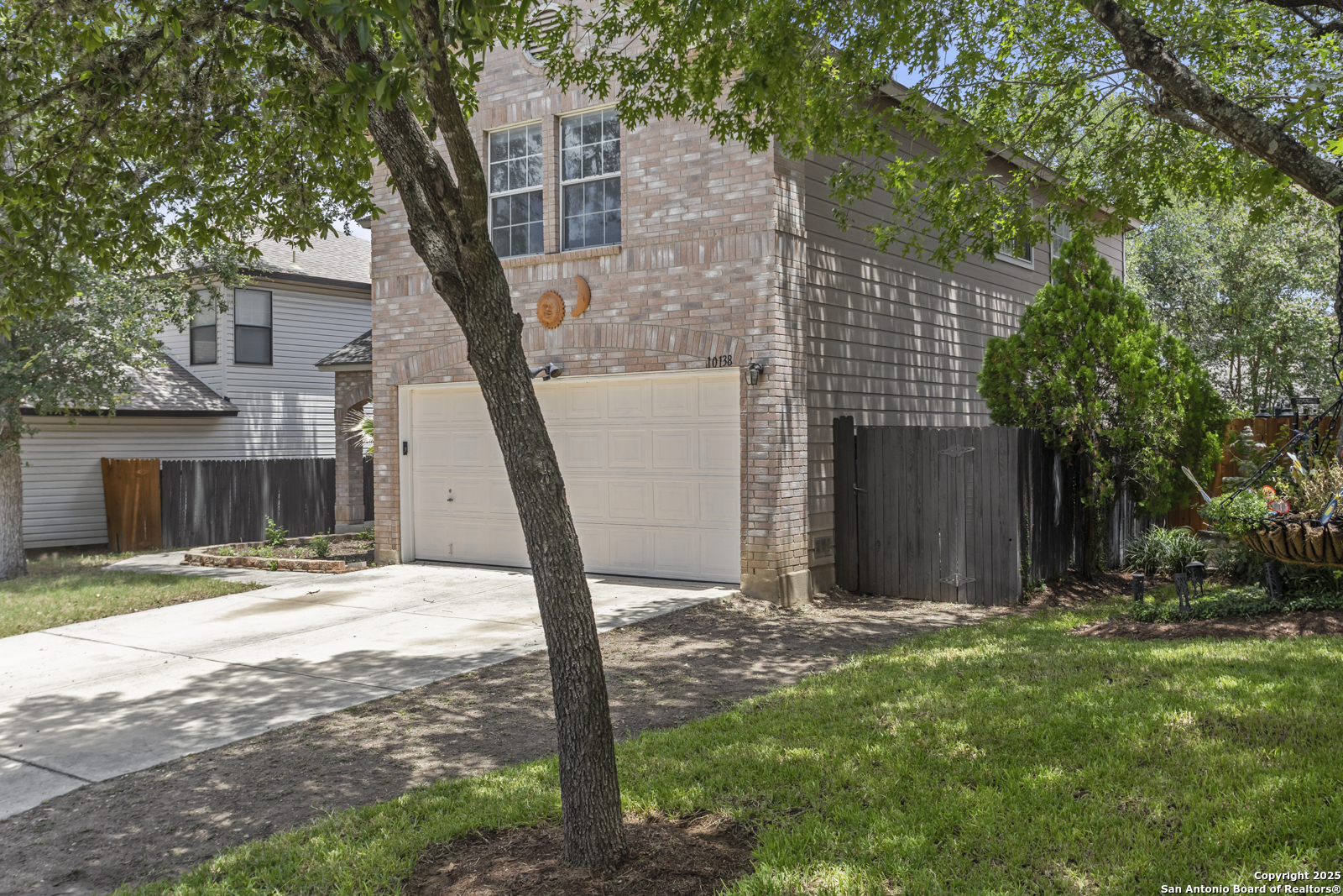 10138 Sandbrook Hill San Antonio TX 78254
