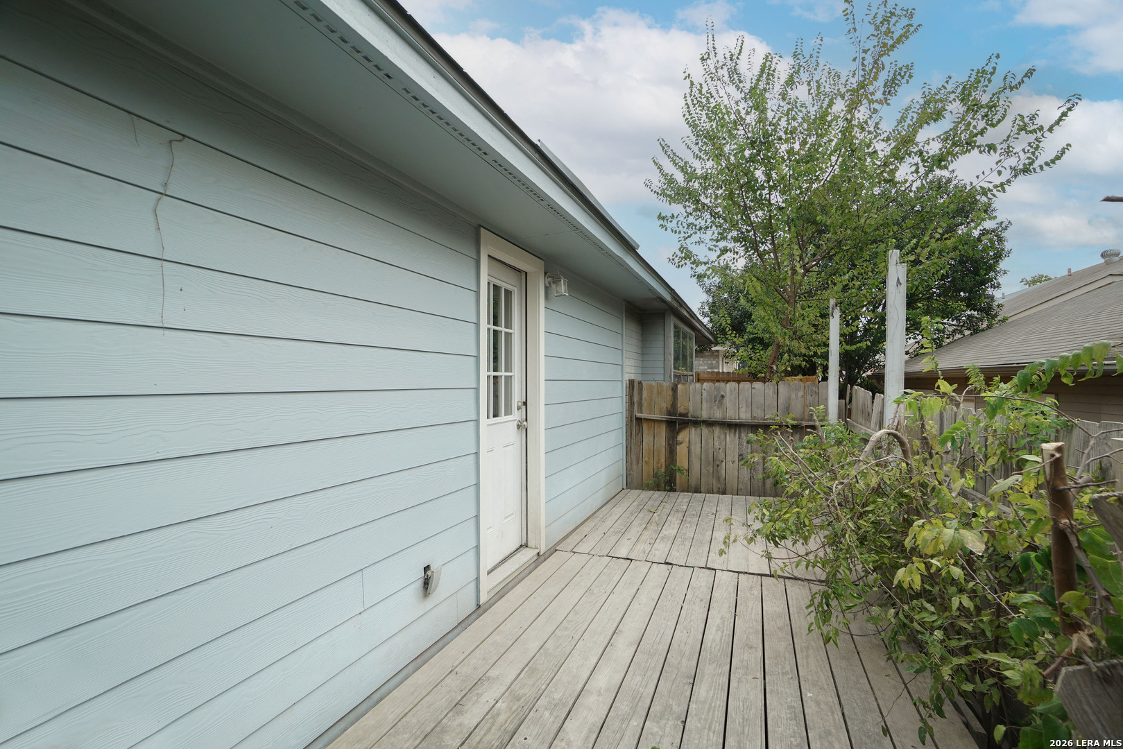 8523 Sir Galahad San Antonio TX 78240