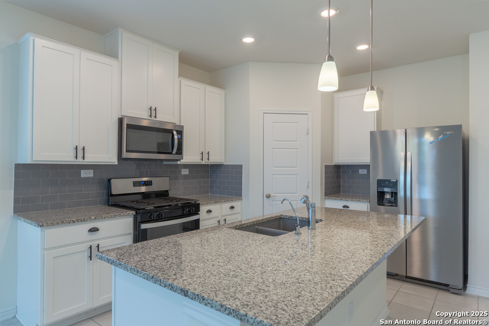 9515 Braman Point Converse TX 78109