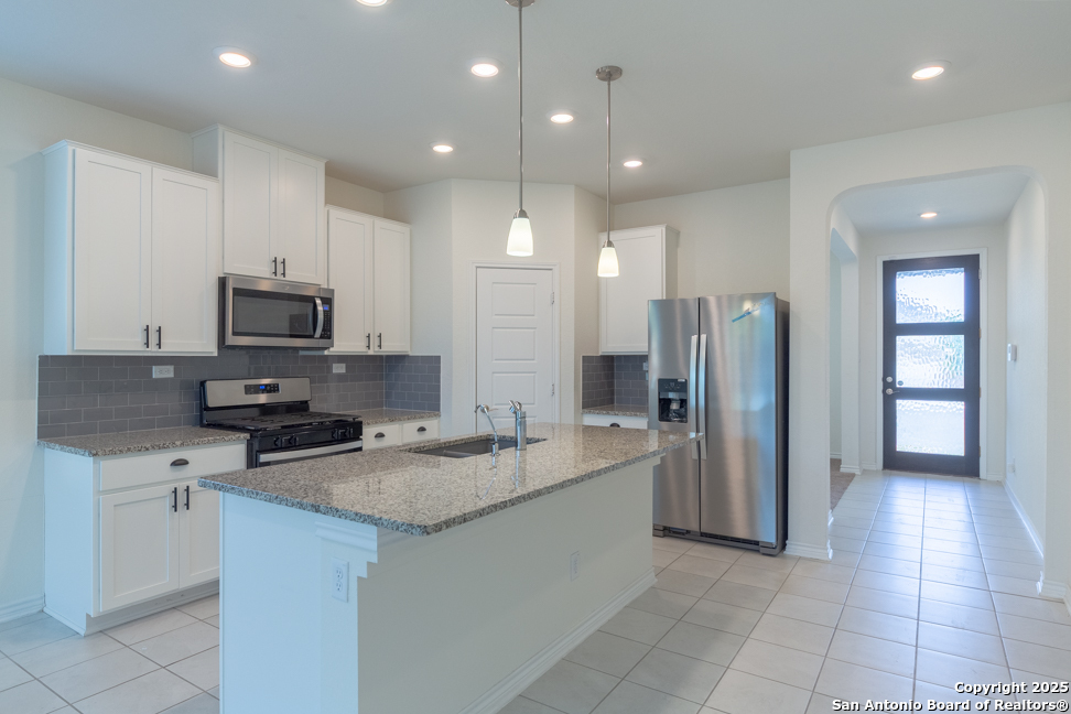 9515 Braman Point Converse TX 78109