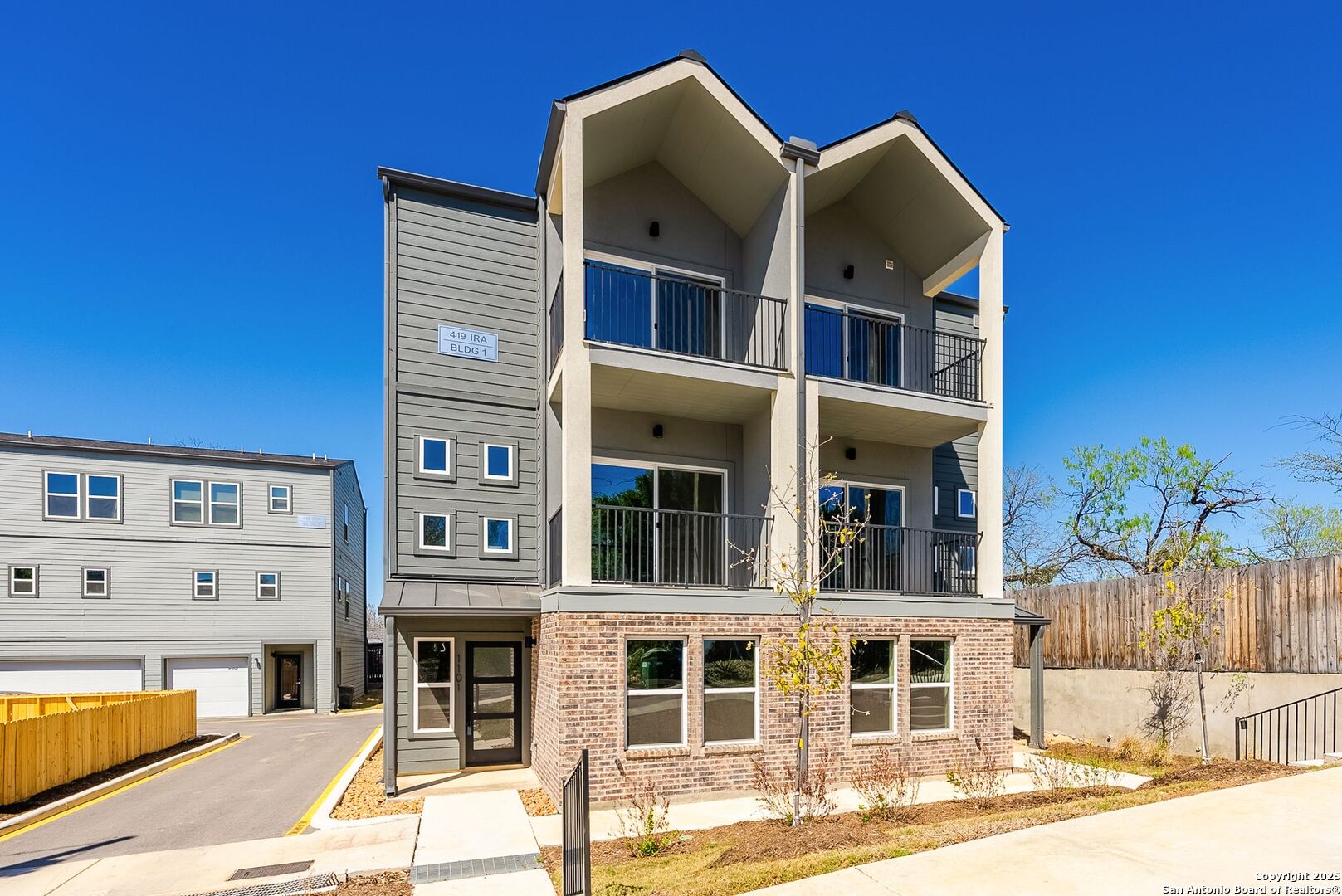419 Ira Avenue San Antonio TX 78209