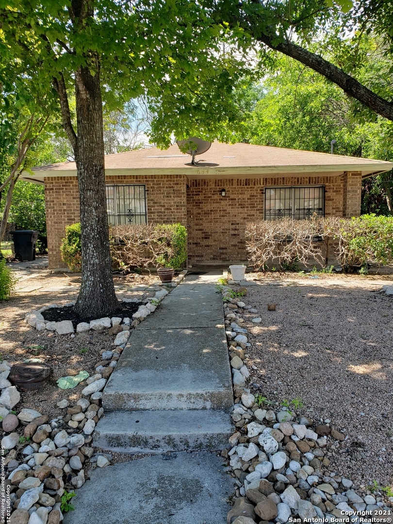 634 Hood Street San Antonio TX 78208